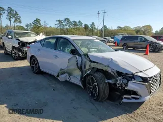 2024 Nissan Altima SR with VIN 1N4BL4CV2RN408648, listed as a Copart auction lot 49713425 with 15,704 mi miles and Salvage Title. Bid and sale history available at DreamBid. Image 11.