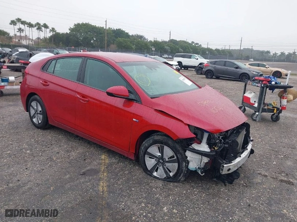 2020 Hyundai Ioniq Hybrid Blue with VIN KMHC65LC8LU228688, listed as a IAAI auction lot 41368879 with 116,100 mi miles. Bid and sale history available at carsss.com. Image 1.