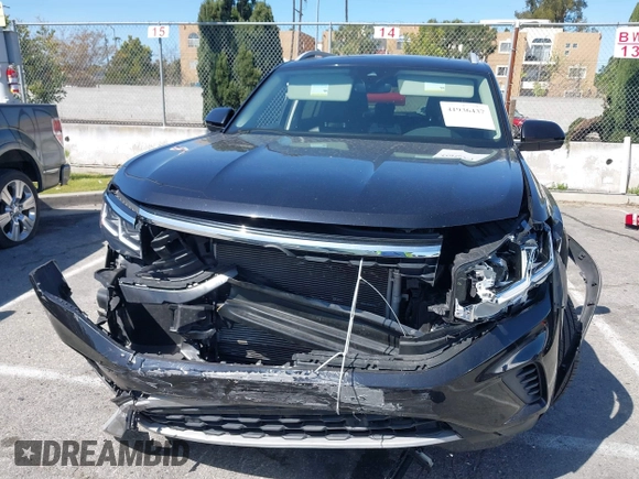 2021 Volkswagen Atlas SEL Premium z VIN 1V2TR2CA8MC512367, wystawiony jako IAAI lot #41936437 z przebiegiem 62 416 mil mil oraz . Historia ofert i sprzedaży dostępna na DreamBid. Obrazek 12.