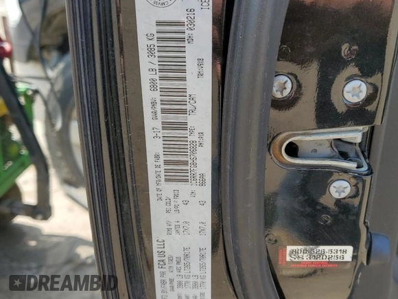 2017 Ram 1500 ST z VIN 1C6RR7FG8HS706828, wystawiony jako Copart lot #61373185 z przebiegiem 135 052 mil mil oraz Czysty tytuł • Clean title. Historia ofert i sprzedaży dostępna na DreamBid. Obrazek 12.
