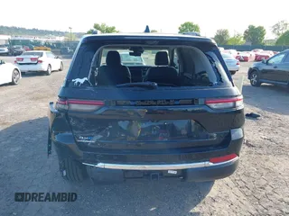 2024 Jeep Grand Cherokee с VIN 1C4RJYB61RC713750, выставлен на аукционе IAAI как лот 42149409 с пробегом 9 931 миль миль и . История ставок и продаж доступна на DreamBid. Изображение 6.