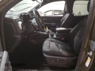 2023 Chevrolet Colorado 2WD LT z VIN 1GCPSCEK6P1267250, wystawiony jako Copart lot #47310055 z przebiegiem Nie podano mil oraz Szkoda całkowita • Salvage title. Historia ofert i sprzedaży dostępna na DreamBid. Obrazek 7.