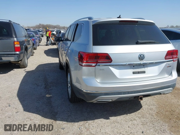 2018 Volkswagen Atlas SEL Premium с VIN 1V2NR2CA7JC502515, выставлен на аукционе IAAI как лот 41780056 с пробегом 146 018 миль миль и . История ставок и продаж доступна на DreamBid. Изображение 3.