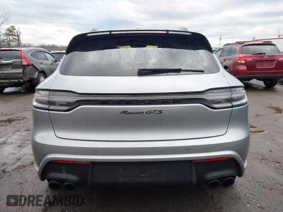 2022 Porsche Macan Turbo with VIN WP1AF2A52NLB31072, listed as a IAAI auction lot 41444252 with 38,595 mi miles and . Bid and sale history available at DreamBid. Image 16.