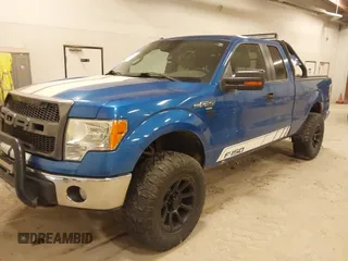 2010 Ford F-150 XL z VIN 1FTFX1EV5AFD86123, wystawiony jako IAAI lot #42036959 z przebiegiem 181 088 mil mil oraz . Historia ofert i sprzedaży dostępna na DreamBid. Obrazek 17.