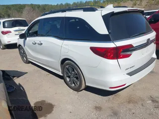 2024 Honda Odyssey Elite with VIN 5FNRL6H92RB005249, listed as a IAAI auction lot 41696931 with 55,621 mi miles. Bid and sale history available at carsss.com. Image 3.
