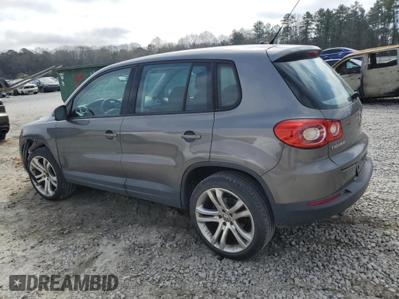 2010 Volkswagen Tiguan Wolfsburg Edition z VIN WVGAV7AX6AW526069, wystawiony jako Copart lot #48891465 z przebiegiem 148 424 mil mil oraz Szkoda całkowita • Salvage title. Historia ofert i sprzedaży dostępna na DreamBid. Obrazek 2.
