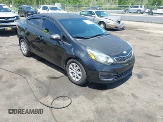 2014 Kia Rio EX z VIN KNADN4A33E6377006, wystawiony jako IAAI lot #42344507 z przebiegiem 176 122 mil mil oraz . Historia ofert i sprzedaży dostępna na DreamBid. Obrazek 1.