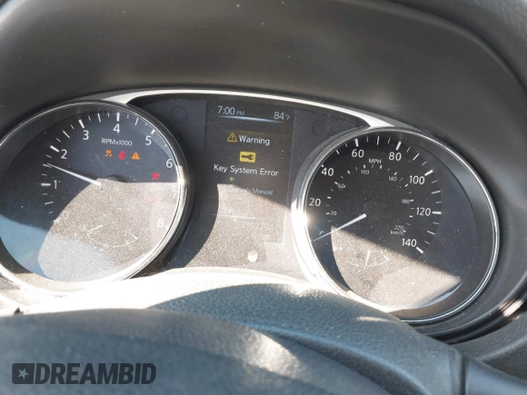 2014 Nissan Rogue SV with VIN 5N1AT2MT4EC778685, listed as a IAAI auction lot 41897568 with 135,922 mi miles and . Bid and sale history available at carsss.com. Image 7.