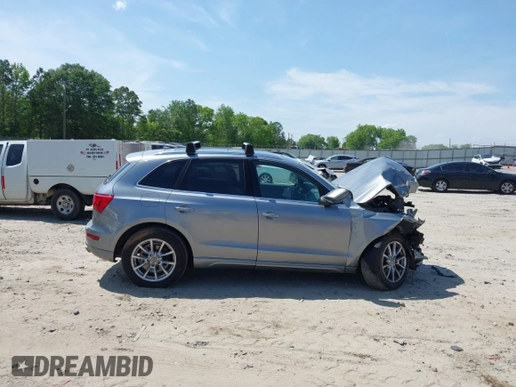 2010 Audi Q5 Premium Plus with VIN WA1LKAFP6AA102894, listed as a IAAI auction lot 42313470 with 235,340 mi miles and . Bid and sale history available at DreamBid. Image 14.