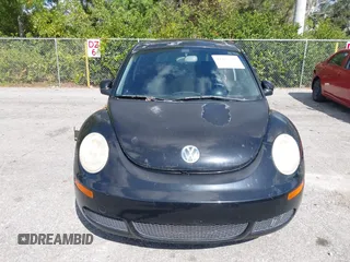 2010 Volkswagen Beetle с VIN 3VWRW3AG0AM023034, выставлен на аукционе IAAI как лот 41495200 с пробегом 100 162 миль миль и . История ставок и продаж доступна на DreamBid. Изображение 6.