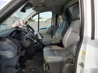 2017 Ford Transit с VIN 1FTYR1ZM3HKA39329, выставлен на аукционе Copart как лот 56857545 с пробегом 58 967 миль миль и Списание • Salvage title. История ставок и продаж доступна на DreamBid. Изображение 7.