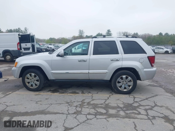 2010 Jeep Grand Cherokee Limited with VIN 1J4RR5GT5AC137889, listed as a IAAI auction lot 42182066 with 173,820 mi miles and . Bid and sale history available at DreamBid. Image 14.