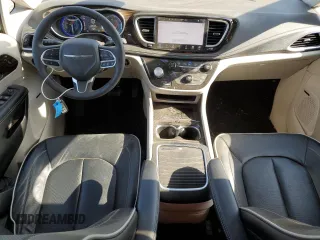 2022 Chrysler Pacifica Limited with VIN 2C4RC1GGXNR215860, listed as a Copart auction lot 52531315 with 12,831 mi miles and Salvage title. Bid and sale history available at DreamBid. Image 8.