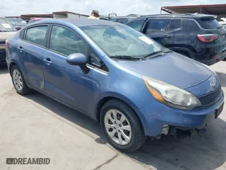 2016 Kia Rio LX with VIN KNADM4A32G6690392, listed as a IAAI auction lot 42075112 with 122,212 mi miles. Bid and sale history available at carsss.com. Image 1.