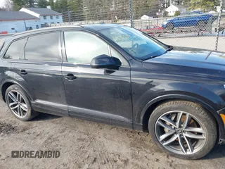 2018 Audi Q7 Prestige with VIN WA1VABF78JD030600, listed as a IAAI auction lot 41810589 with 88,182 mi miles and . Bid and sale history available at DreamBid. Image 13.