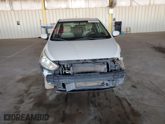 2017 Hyundai Accent SE z VIN KMHCT4AE5HU243163, wystawiony jako Copart lot #59122575 z przebiegiem 134 774 mil mil oraz Szkoda całkowita • Salvage title. Historia ofert i sprzedaży dostępna na DreamBid. Obrazek 5.