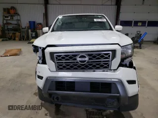 2023 Nissan Frontier S z VIN 1N6ED1CM3PN634203, wystawiony jako Copart lot #56314065 z przebiegiem 25 371 mil mil oraz Czysty tytuł • Clean title. Historia ofert i sprzedaży dostępna na DreamBid. Obrazek 5.