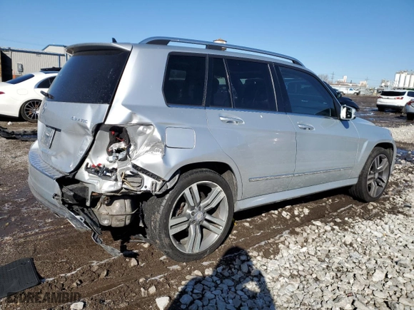 2014 Mercedes-Benz GLK-Class GLK 350 with VIN WDCGG8JB8EG173394, listed as a Copart auction lot 48163225 with 59,870 mi miles and Salvage Title. Bid and sale history available at carsss.com. Image 3.