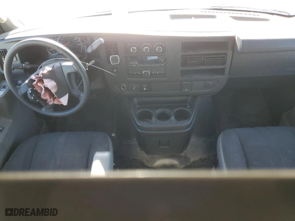 2019 GMC Savana Cargo Van with VIN 1GTW7AFG9K1256506, listed as a Copart auction lot 83844804 with 93,502 mi miles and Salvage Title. Bid and sale history available at carsss.com. Image 8.