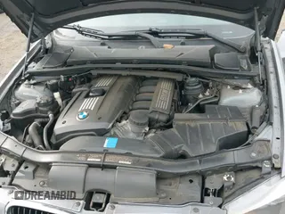 2009 BMW 3 Series 328i с VIN WBAPH535X9A437536, выставлен на аукционе IAAI как лот 43335642 с пробегом 187 284 миль миль и . История ставок и продаж доступна на DreamBid. Изображение 12.