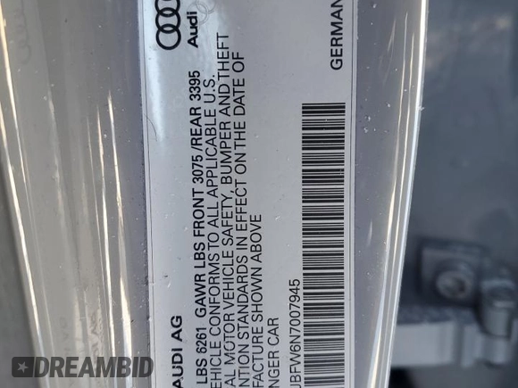 2022 Audi e-tron GT Prestige z VIN WAUEJBFW6N7007945, wystawiony jako Copart lot #45677315 z przebiegiem 32 372 mil mil oraz Nie do naprawy. Historia ofert i sprzedaży dostępna na DreamBid. Obrazek 14.