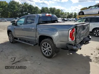 2022 GMC Canyon 4WD Denali with VIN 1GTG6EENXN1284835, listed as a Copart auction lot 75321594 with 7,419 mi miles and Salvage Title. Bid and sale history available at carsss.com. Image 2.