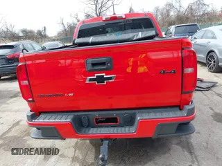 2018 Chevrolet Colorado 4WD Z71 z VIN 1GCGTDEN8J1141945, wystawiony jako IAAI lot #41837680 z przebiegiem 67 686 mil mil oraz . Historia ofert i sprzedaży dostępna na DreamBid. Obrazek 16.