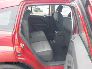 2009 Dodge Caliber SXT z VIN 1B3HB48A79D171465, wystawiony jako IAAI lot #42137493 z przebiegiem 161 046 mil mil oraz . Historia ofert i sprzedaży dostępna na DreamBid. Obrazek 8.