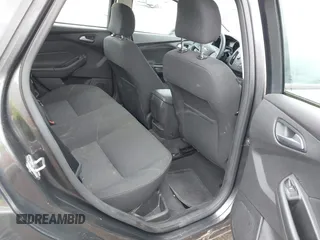 2016 Ford Focus SE with VIN 1FADP3F21GL324547, listed as a IAAI auction lot 41860377 with 39,410 mi miles. Bid and sale history available at carsss.com. Image 8.