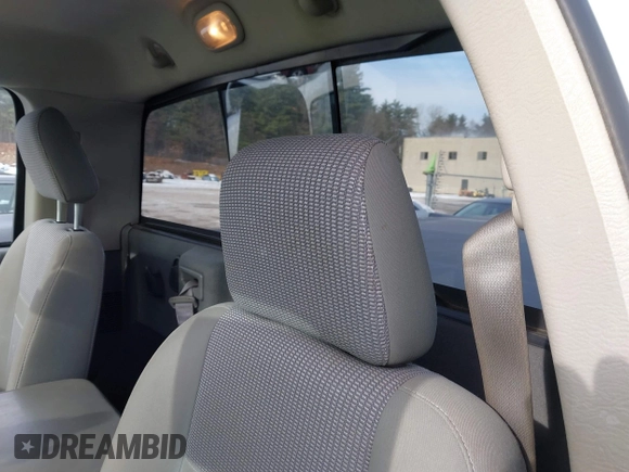 2006 Dodge Ram 2500 SLT with VIN 3D7KS26C46G170596, listed as a IAAI auction lot 41409936 with 153,579 mi miles. Bid and sale history available at carsss.com. Image 8.