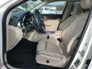 2020 Mercedes-Benz GLC 300 z VIN W1N0G8DB1LF855869, wystawiony jako Copart lot #81954534 z przebiegiem 82 976 mil mil oraz Nie do naprawy • Non repairable. Historia ofert i sprzedaży dostępna na DreamBid. Obrazek 7.
