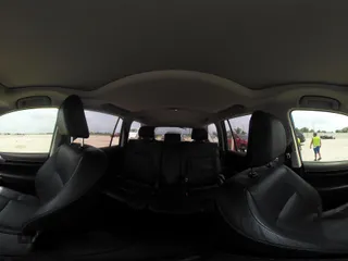 2015 Lexus GX 460 z VIN JTJBM7FX5F5096890, wystawiony jako IAAI lot #42282911 z przebiegiem 50 969 mil mil oraz . Historia ofert i sprzedaży dostępna na DreamBid. Obrazek 18.