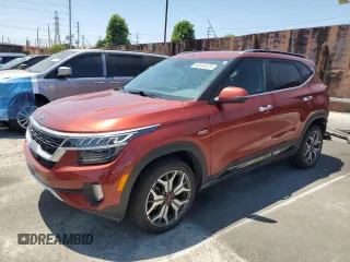 2021 Kia Seltos SX with VIN KNDETCA29M7204162, listed as a Copart auction lot 63444575 with 37,922 mi miles and Salvage title. Bid and sale history available at DreamBid. Image 1.