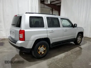 2012 Jeep Patriot Sport with VIN 1C4NJPBA4CD724577, listed as a Copart auction lot 55597375 with 155,528 mi miles and Salvage Title. Bid and sale history available at DreamBid. Image 3.