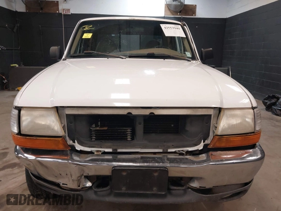 2000 Ford Ranger XLT с VIN 1FTZR15X3YTA63788, выставлен на аукционе IAAI как лот 42553944 с пробегом 143 754 миль миль и . История ставок и продаж доступна на DreamBid. Изображение 12.