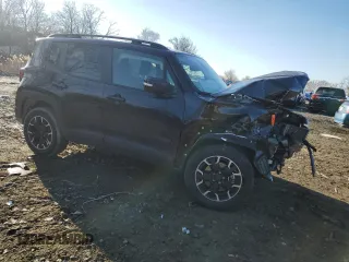 2023 Jeep Renegade Upland with VIN ZACNJDB18PPP61327, listed as a Copart auction lot 42026835 with 18,921 mi miles and Salvage title. Bid and sale history available at DreamBid. Image 4.
