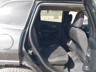 2015 Jeep Cherokee North with VIN 1C4PJMCS7FW544792, listed as a IAAI auction lot 41801573 with 140,575 mi miles. Bid and sale history available at carsss.com. Image 8.