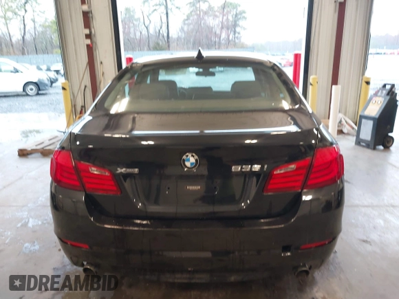 2013 BMW 5 Series 535i xDrive with VIN WBAFU7C54DDU71868, listed as a IAAI auction lot 41857848 with 111,944 mi miles and . Bid and sale history available at carsss.com. Image 16.
