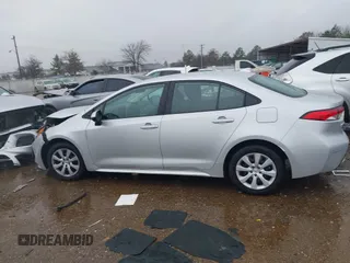 2021 Toyota Corolla LE with VIN 5YFEPMAE3MP251903, listed as a IAAI auction lot 41568664 with 96,711 mi miles and . Bid and sale history available at DreamBid. Image 14.