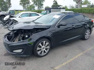 2012 Kia Optima SX z VIN 5XXGR4A68CG016223, wystawiony jako IAAI lot #42427776 z przebiegiem 136 653 mil mil oraz . Historia ofert i sprzedaży dostępna na DreamBid. Obrazek 18.