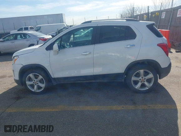 2016 Chevrolet Trax LTZ with VIN 3GNCJRSB4GL165194, listed as a IAAI auction lot 41754666 with 152,471 mi miles. Bid and sale history available at carsss.com. Image 14.