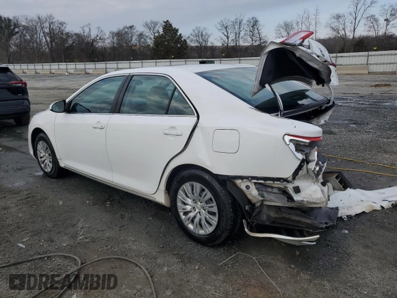 2013 Toyota Camry L with VIN 4T1BF1FK0DU239788, listed as a Copart auction lot 44190345 with 190,543 mi miles and Salvage Title. Bid and sale history available at DreamBid. Image 2.