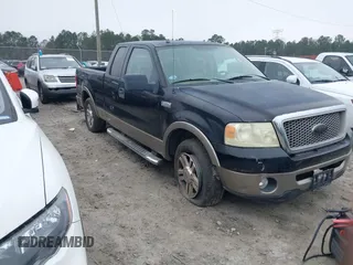 2006 Ford F-150 XLT with VIN 1FTPX12556NA67746, listed as a IAAI auction lot 41356208 with 1 mi miles. Bid and sale history available at carsss.com. Image 1.