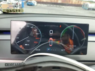 2021 Tesla Model 3 Long Range z VIN 5YJ3E1EB3MF003786, wystawiony jako Copart lot #55252355 z przebiegiem 32 443 mil mil oraz Szkoda całkowita • Salvage title. Historia ofert i sprzedaży dostępna na DreamBid. Obrazek 9.