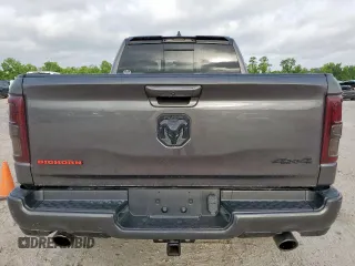 2022 Ram 1500 Big Horn z VIN 1C6SRFBT3NN145608, wystawiony jako Copart lot #57131175 z przebiegiem 51 135 mil mil oraz Szkoda całkowita • Salvage title. Historia ofert i sprzedaży dostępna na DreamBid. Obrazek 6.