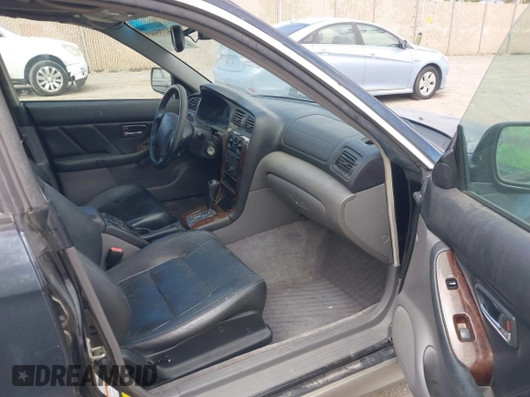 2001 Subaru Legacy Outback Limited with VIN 4S3BE686317200126, listed as a IAAI auction lot 42795003 with 282,006 mi miles and . Bid and sale history available at DreamBid. Image 5.
