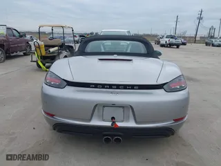 2019 Porsche 718 Boxster with VIN WP0CA2A84KS210215, listed as a IAAI auction lot 41284637 with 43,965 mi miles. Bid and sale history available at carsss.com. Image 16.