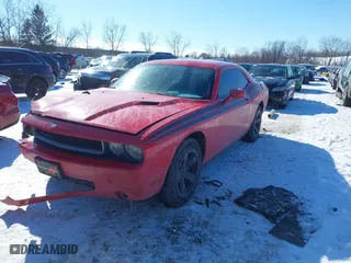 2010 Dodge Challenger SE with VIN 2B3CJ4DV0AH171269, listed as a IAAI auction lot 41639235 with 190,289 mi miles. Bid and sale history available at carsss.com. Image 2.