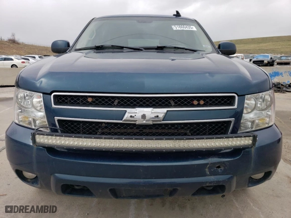 2007 Chevrolet Tahoe LT with VIN 1GNFK13097R271691, listed as a Copart auction lot 51860435 with 262,369 mi miles and Salvage Title. Bid and sale history available at carsss.com. Image 5.